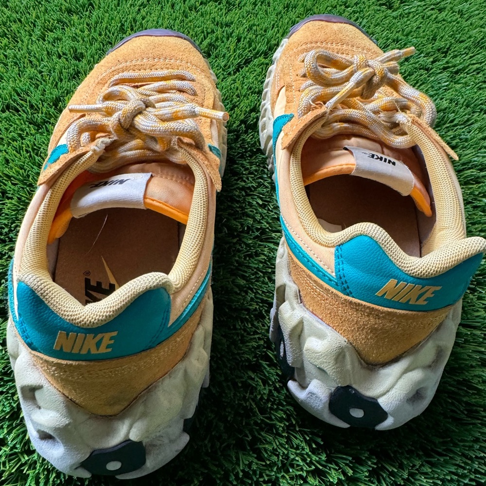 Nike Overbreak Sp Pollen Riser - image 3